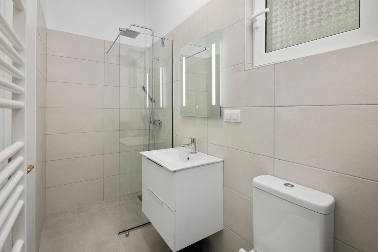 Karia Holiday Home 莱夫基米 外观 照片