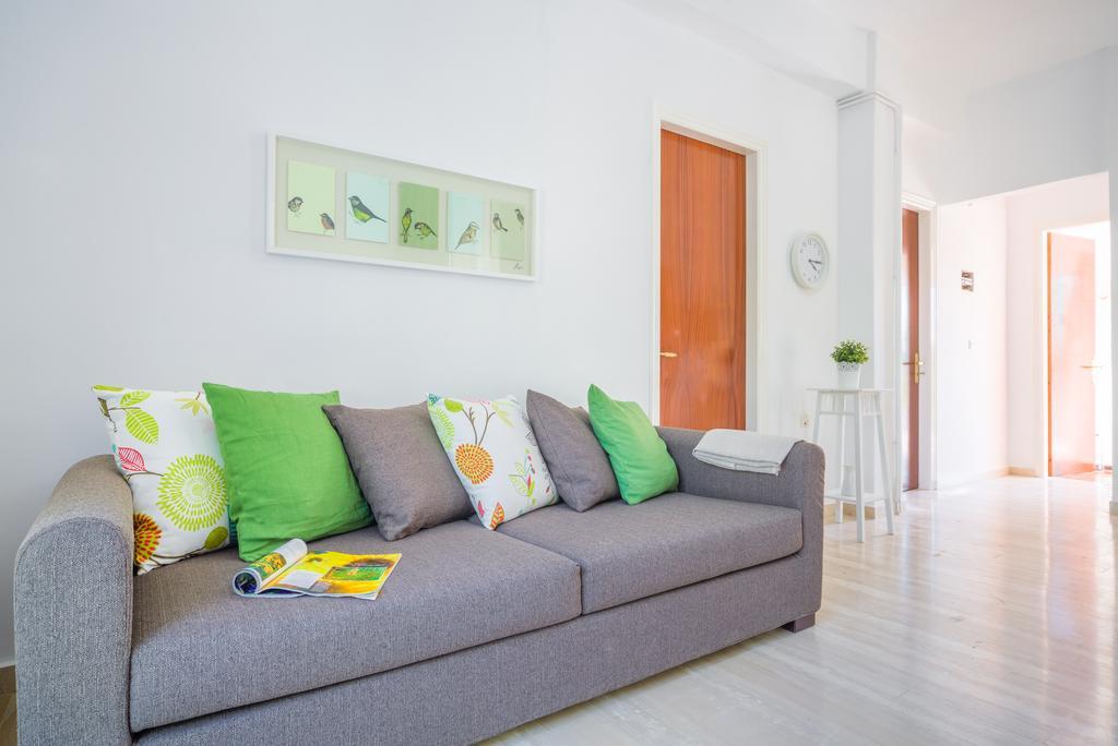 Karia Holiday Home 莱夫基米 外观 照片